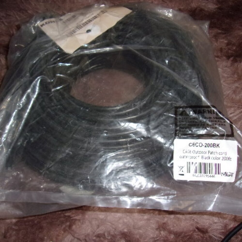 Maximm Ethernet Cable 200 ft CAT6 High Speed Internet Network LAN Cable Cord - Picture 1 of 5
